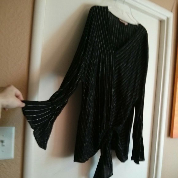 Black Metallic Striped Surplice Blouse - Picture 2 of 14
